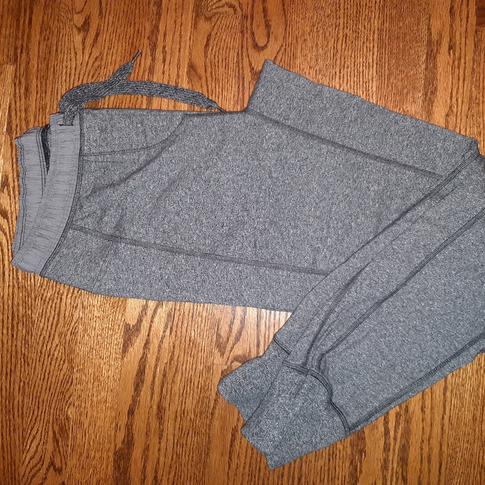 Lululemon joggers